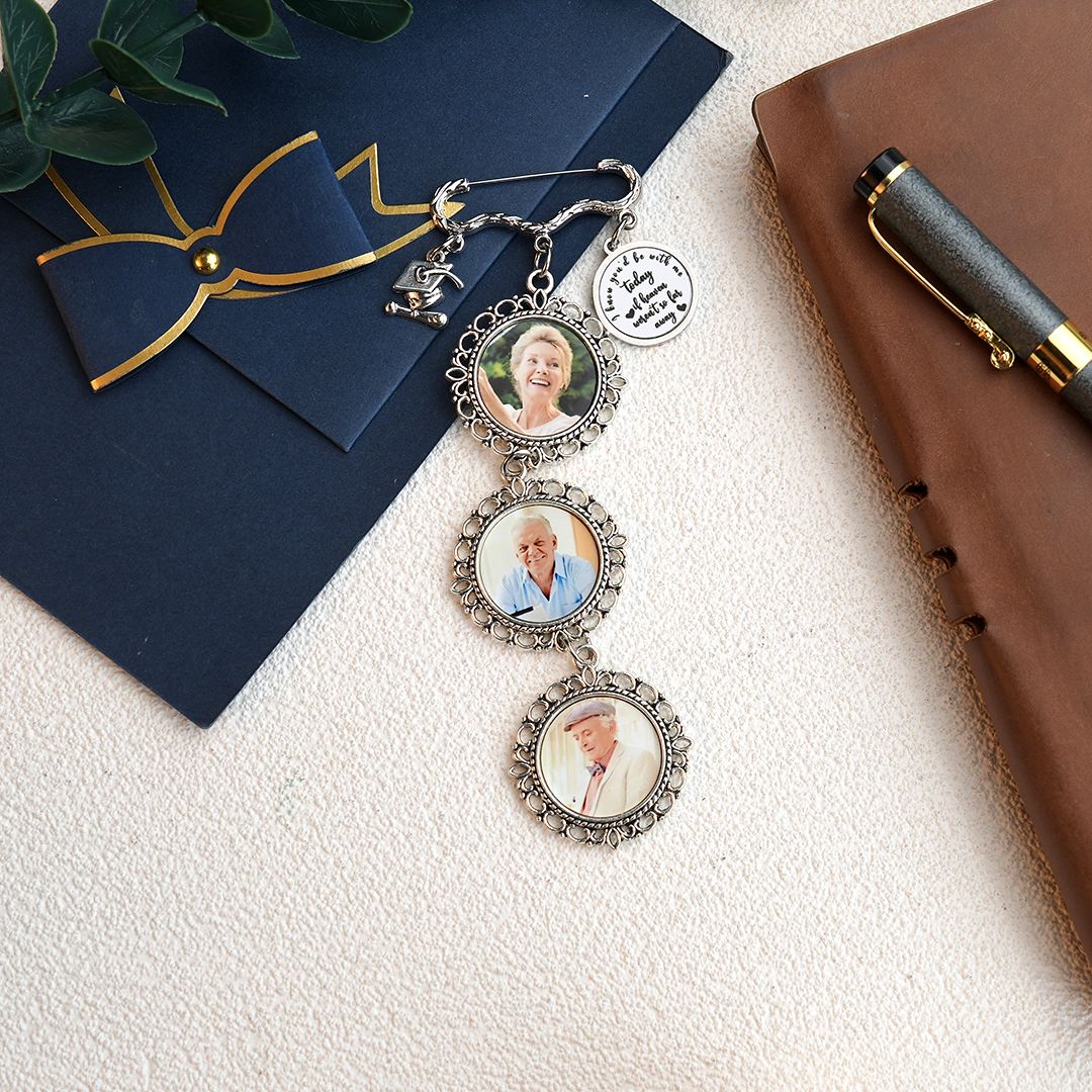 Personalized Graduation Cap Memorial Tassel Brooch Pin Grad Ceremony Sympathy Gift for Class of 2024