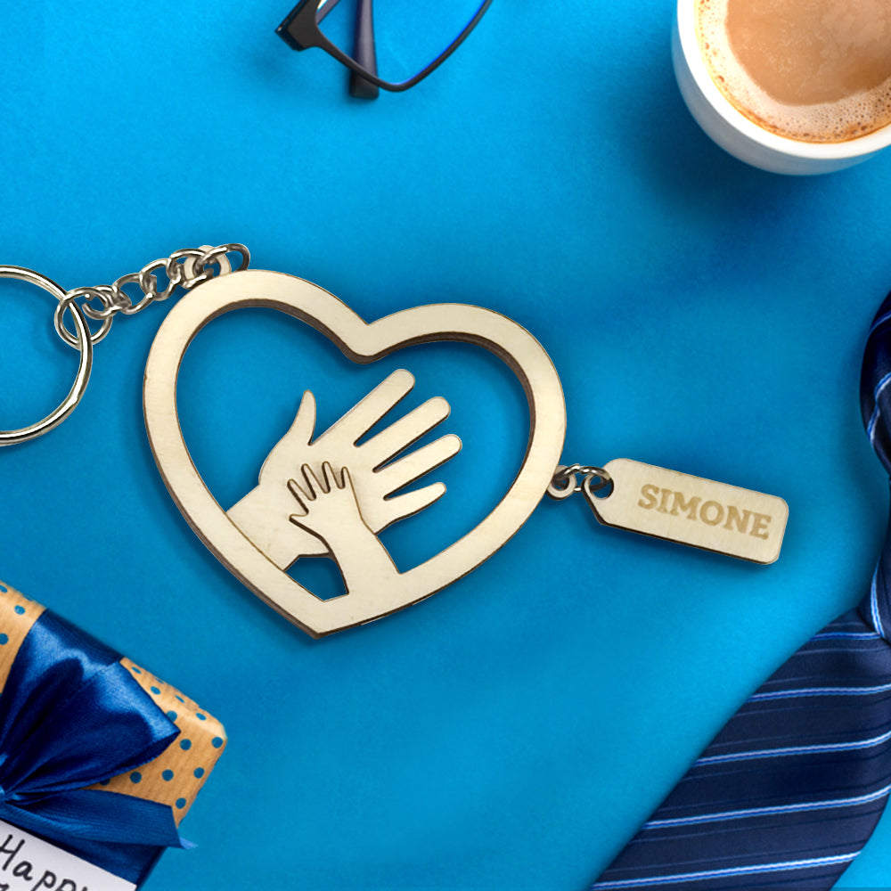 Personalized Hands with Name tags Keychain Gift for Father's Day Gift for Dad Grandpa